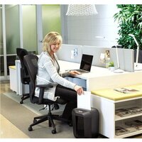 Fellowes PowerShred LX41 (черный) Image #5