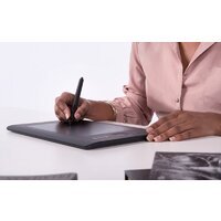 Wacom Intuos Pro Small (PTH-451) Image #7