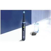 Oral-B iO 8n (черный, 1 насадка) Image #6