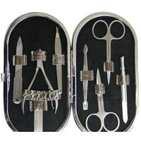 Инструменты для маникюра и педикюра