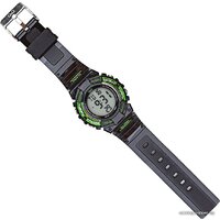 Q&Q M138J001 Image #2