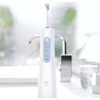 Oral-B Aquacare 4 MDH20.016.2 + Vitality Pro Cross Action D100.413.1 Image #5